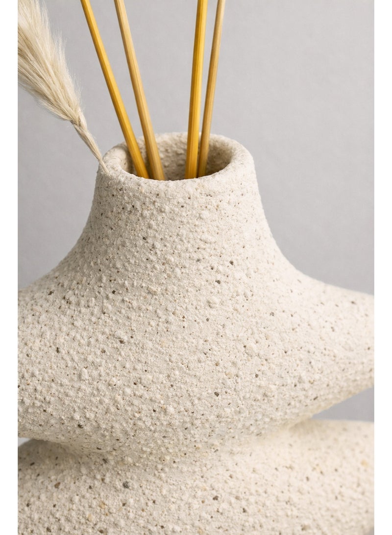 كلوك فازة فخار أولا الصغيرة لون ابيض (تشمل نبات مجفف) - Image 2